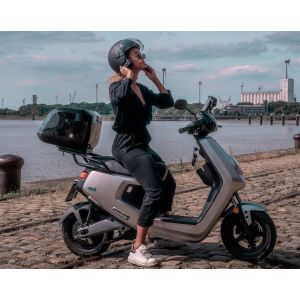 NIU MQi+ Sport Standard Range 25km/h Silver