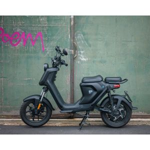 NIU UQi GT Extended Range 45km/h Mattsvart